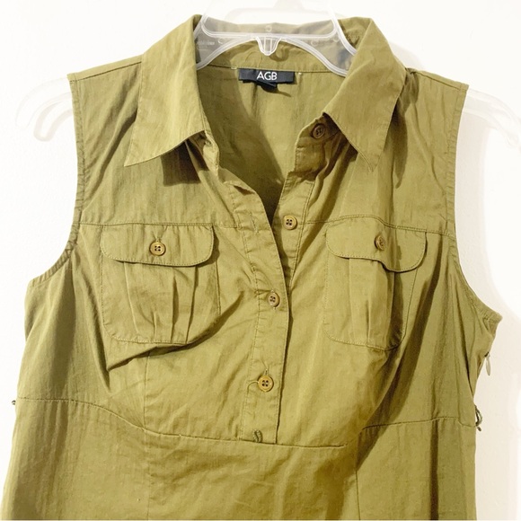AGB Sleeveless Pointed Collar Partial Button Front Blouse Side Zip Pockets 🫒🟩 - Picture 6 of 9
